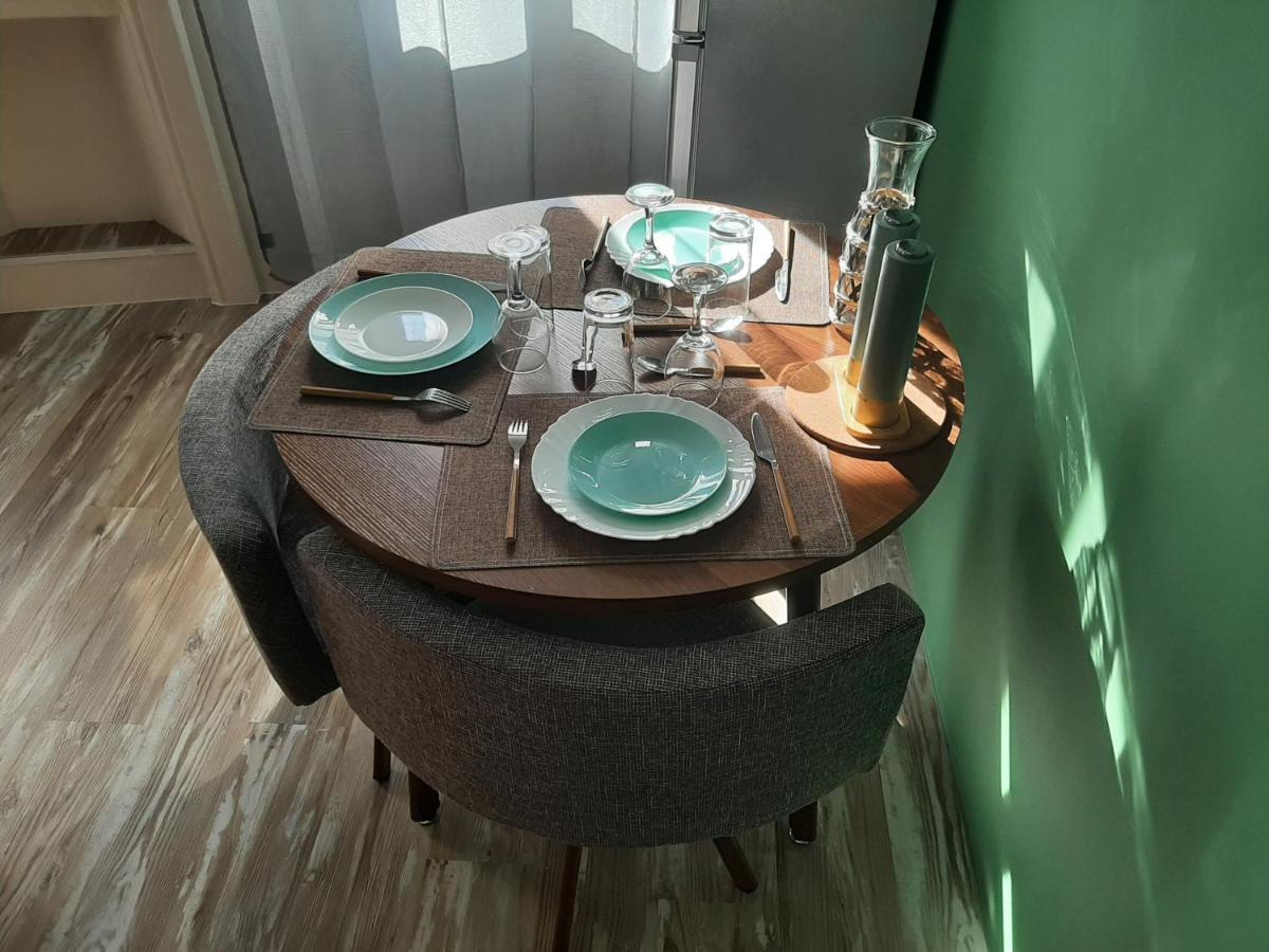 3 Apt T2 Cosy De 40 A 50 M2 Ideal Pour Un Deplacement Pro " Les Iris " Bourg-Saint-Andéol Exterior foto