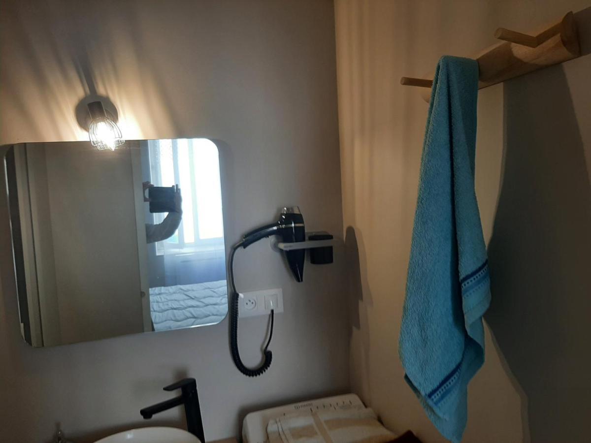 3 Apt T2 Cosy De 40 A 50 M2 Ideal Pour Un Deplacement Pro " Les Iris " Bourg-Saint-Andéol Exterior foto